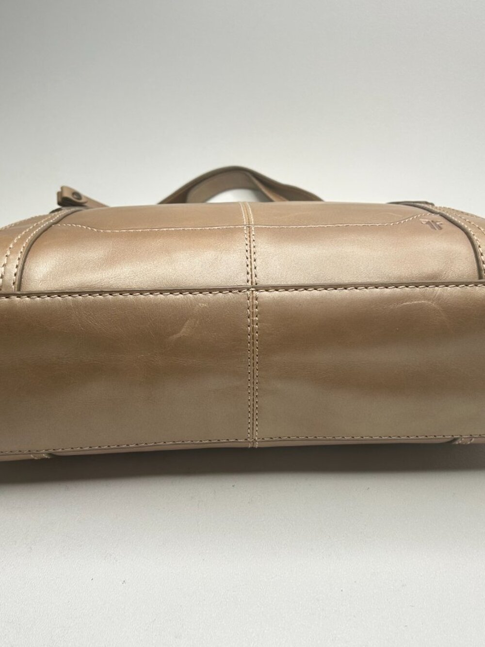 FRYE Melissa Medium Satchel w/ Detachable Crossbody Strap Light Bronze Leather C - Picture 6 of 11